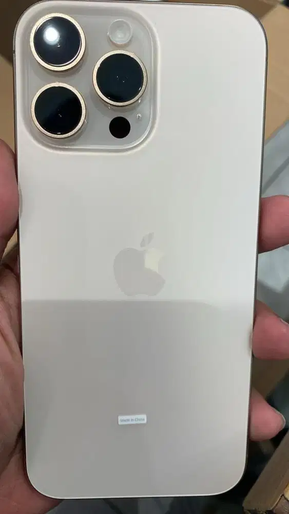 iPhone 16 Pro Max 512GB