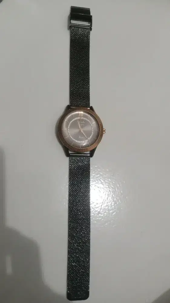 Dijual jam tangan wanita  Alexandre Christie