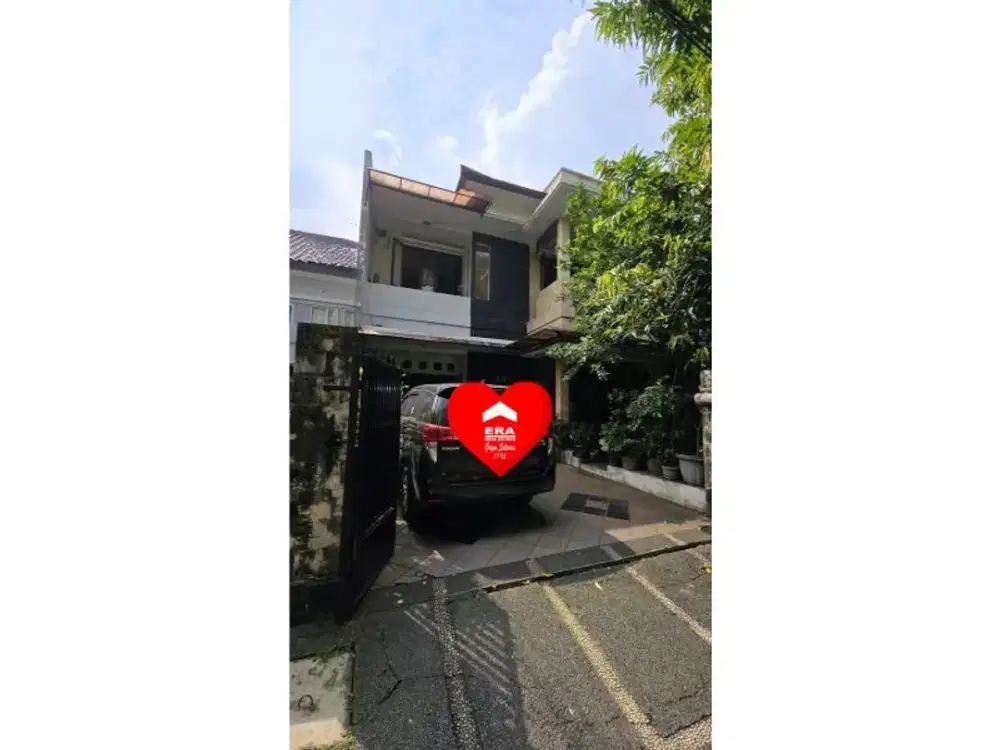 Rumah Asri Dekat Taman di Kebayoran Baru, Jakarta Selatan