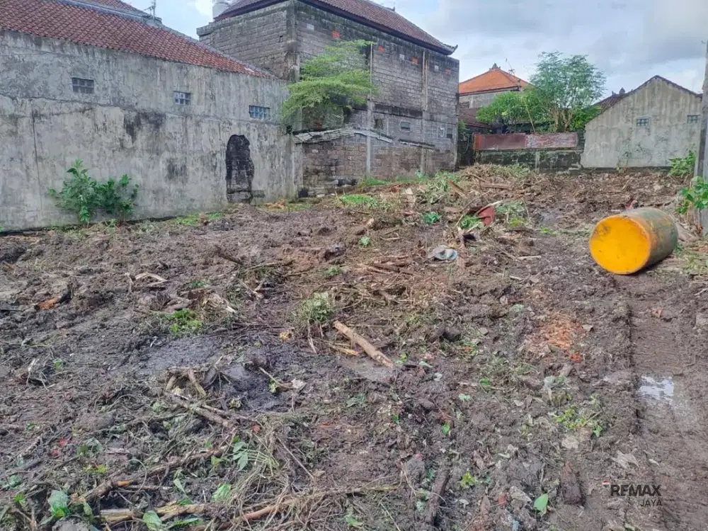 Tanah 7,4 Are Pinggir Jalan, Dijual, di Cokroaminoto Denpasar Area