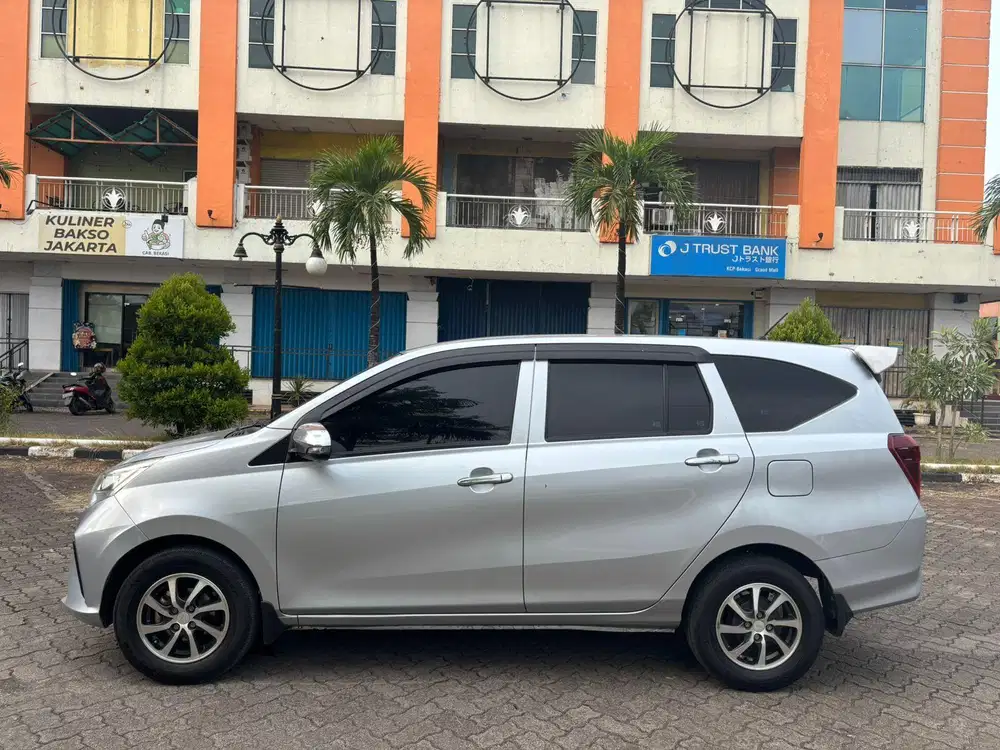 Pajak Panjang - Daihatsu Sigra 1.2 X Bensin-MT 2020