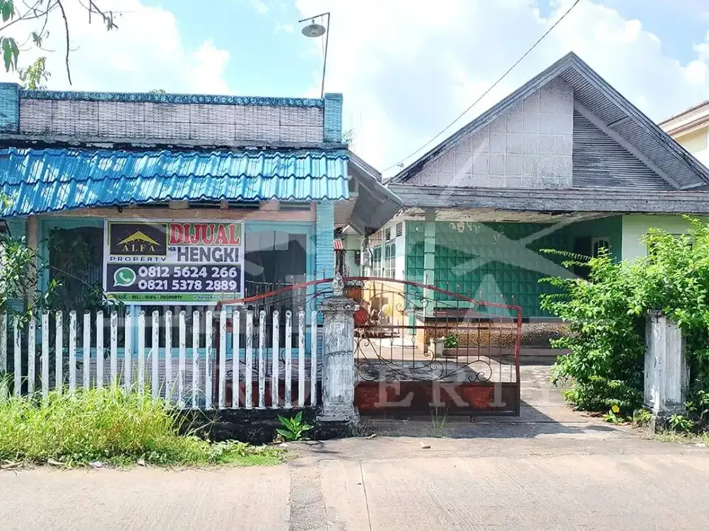 Jual Rumah Strategis Dekat Sekolah Pusat Bisnis Cocok Usaha