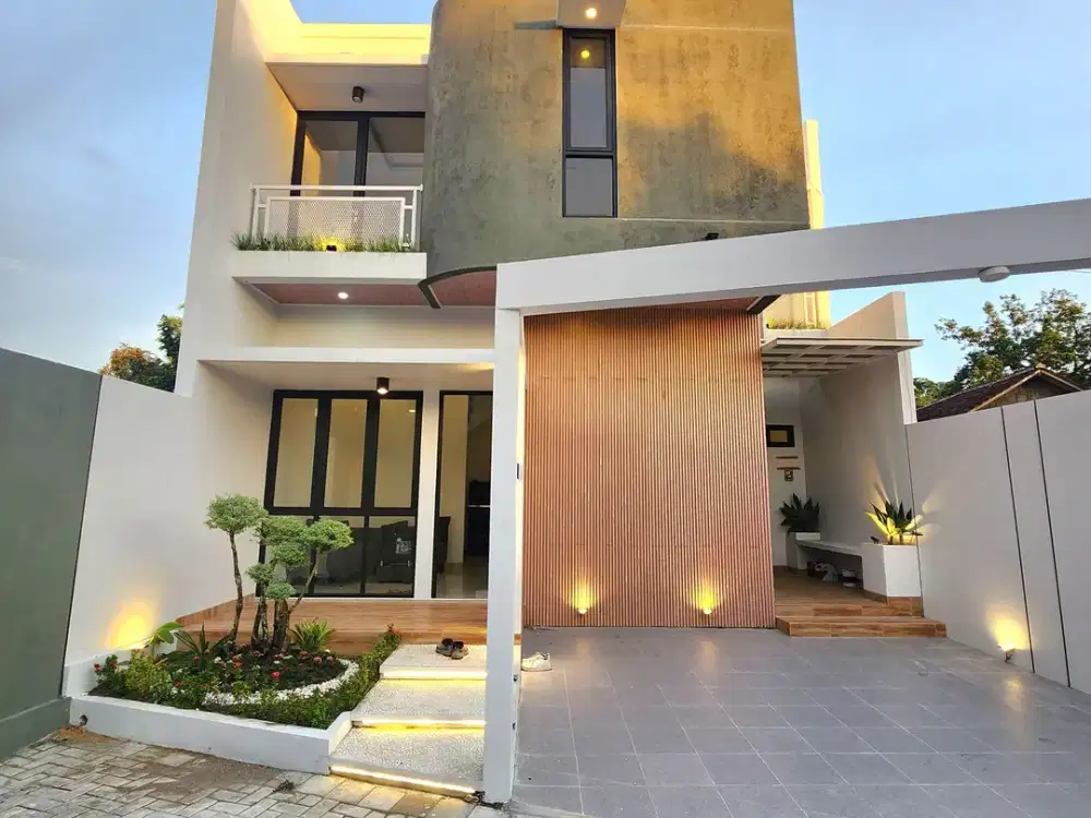 RUMAH 2 LANTAI FULL FURNISHED DEKAT SLEMAN CITY HALL DAN PEMDA SLEMAN