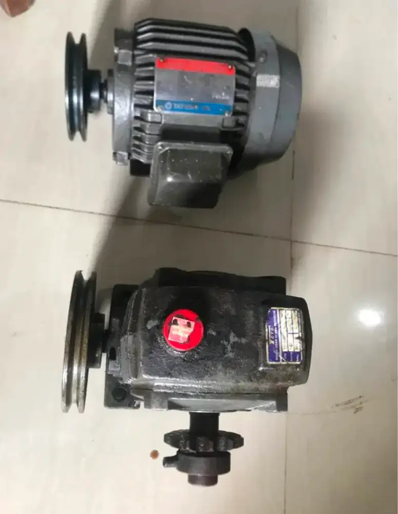 Dinamo pengerak 3phase 1400rpm dan gearbox 1:60