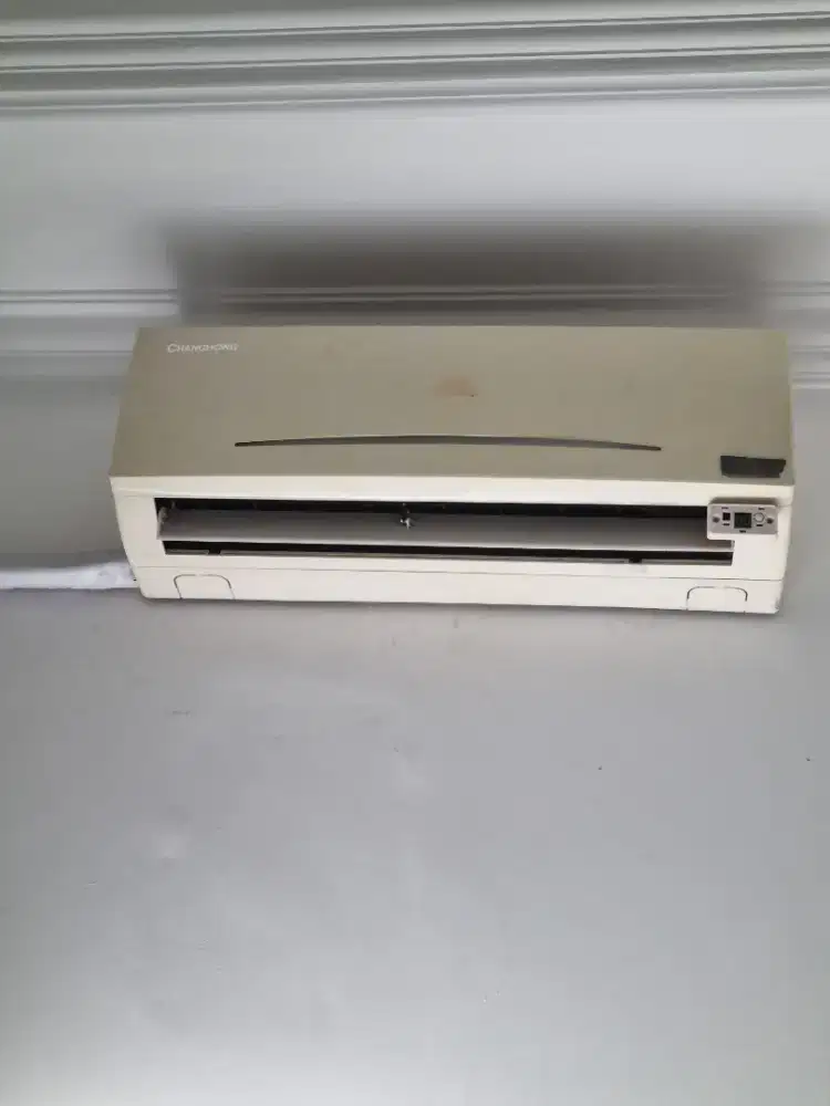 AC Changhong  dan outdoor Mitsubishi