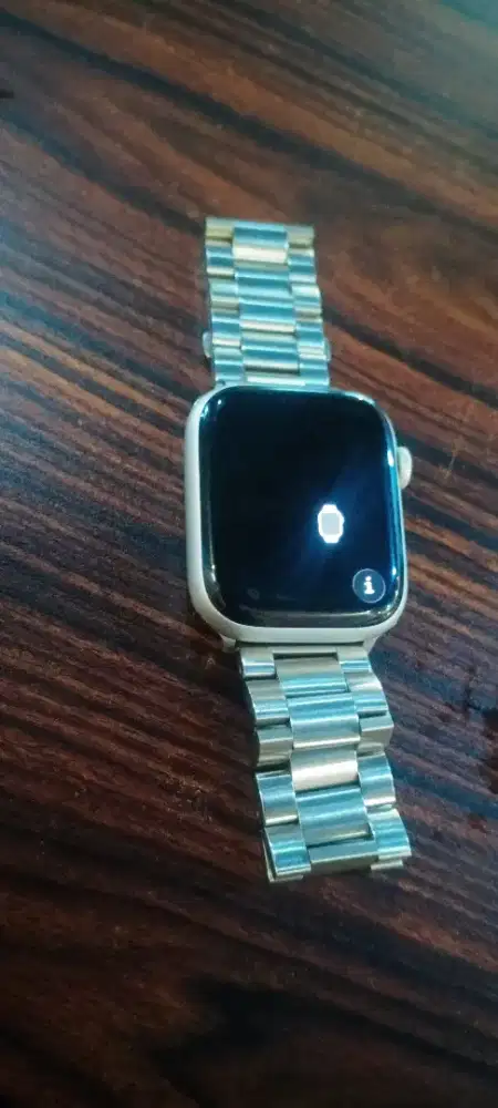 Apple Watch 8 45mm
