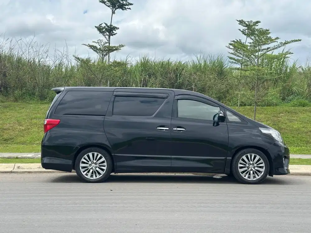 TOYOTA ALPHARD 2014 2,4 S A/T akhir km 70k asli Golden Eyes antik