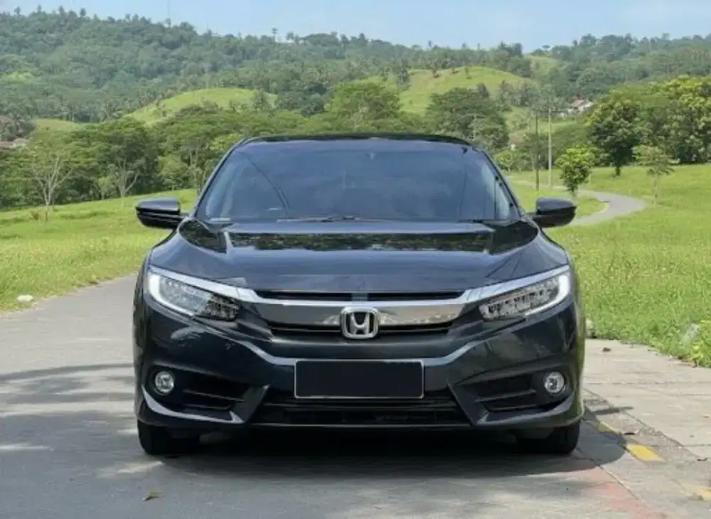 Honda Civic 1.5 ES Turbo AT

Th : 2018