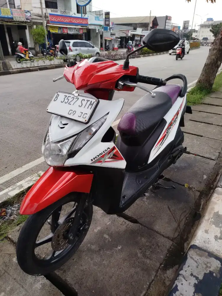 Honda beat fi 2015