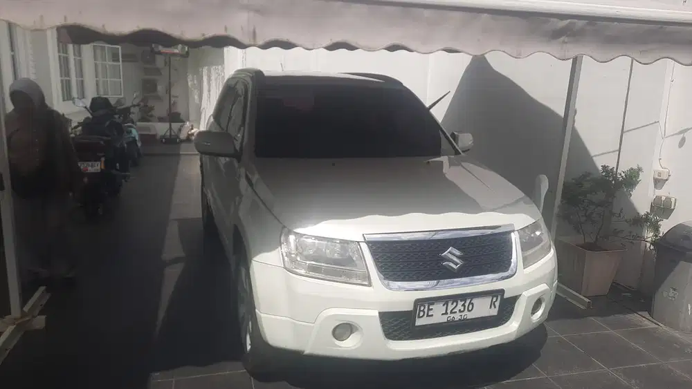 Suzuki Vitara 2010 Bensin