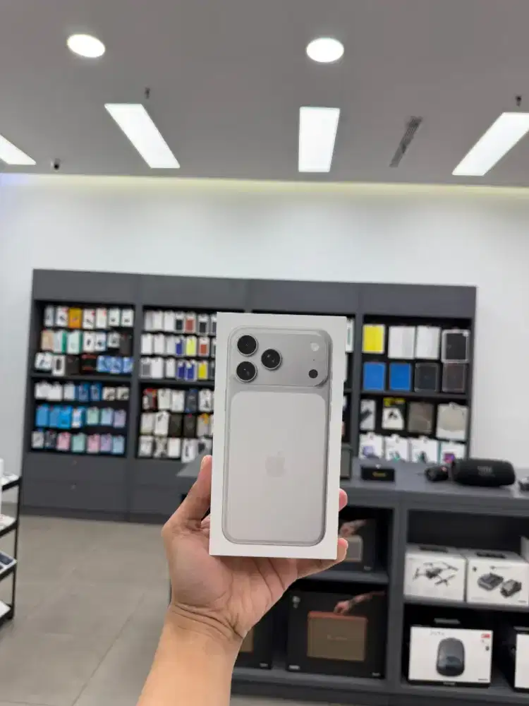 APPLE IPHONE 17 PRO MAX 256GB SILVER