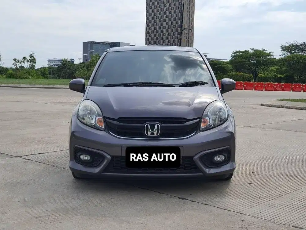 PALING MURAH!!  Honda Brio Satya E AT 2018 Abu