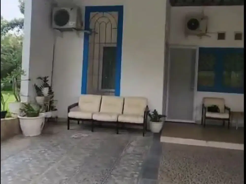 Fdac. Disewakan Rumah di Meadow Green Lippo Cikarang