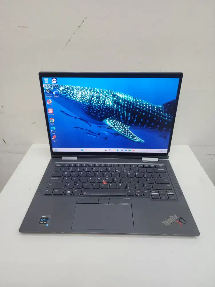 Jual aja nih,Lenovo Thinkpad X1 Yoga 6Th Touchscreen