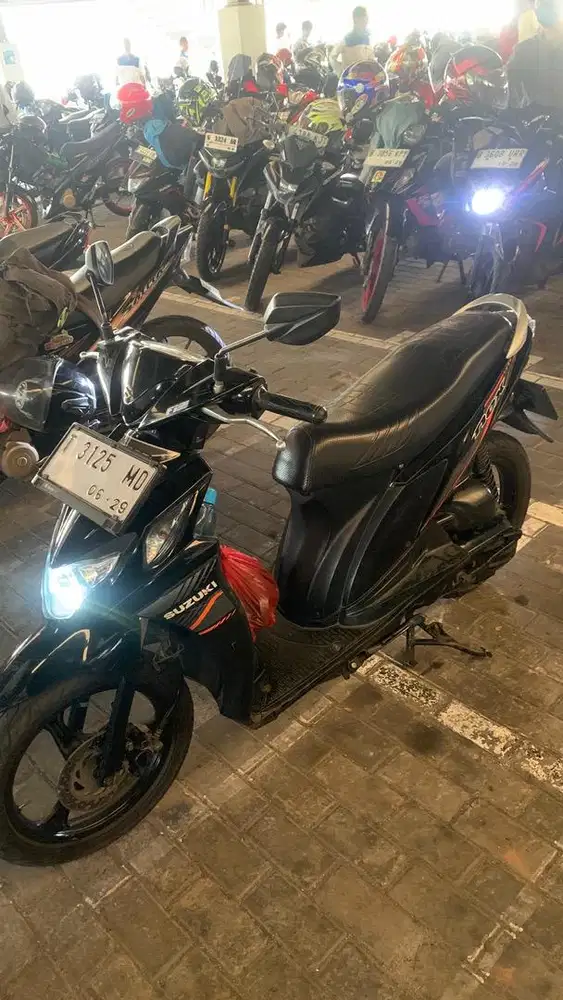 SUZUKI NEX 1 . Not 2. FUEL INJECTION 2014