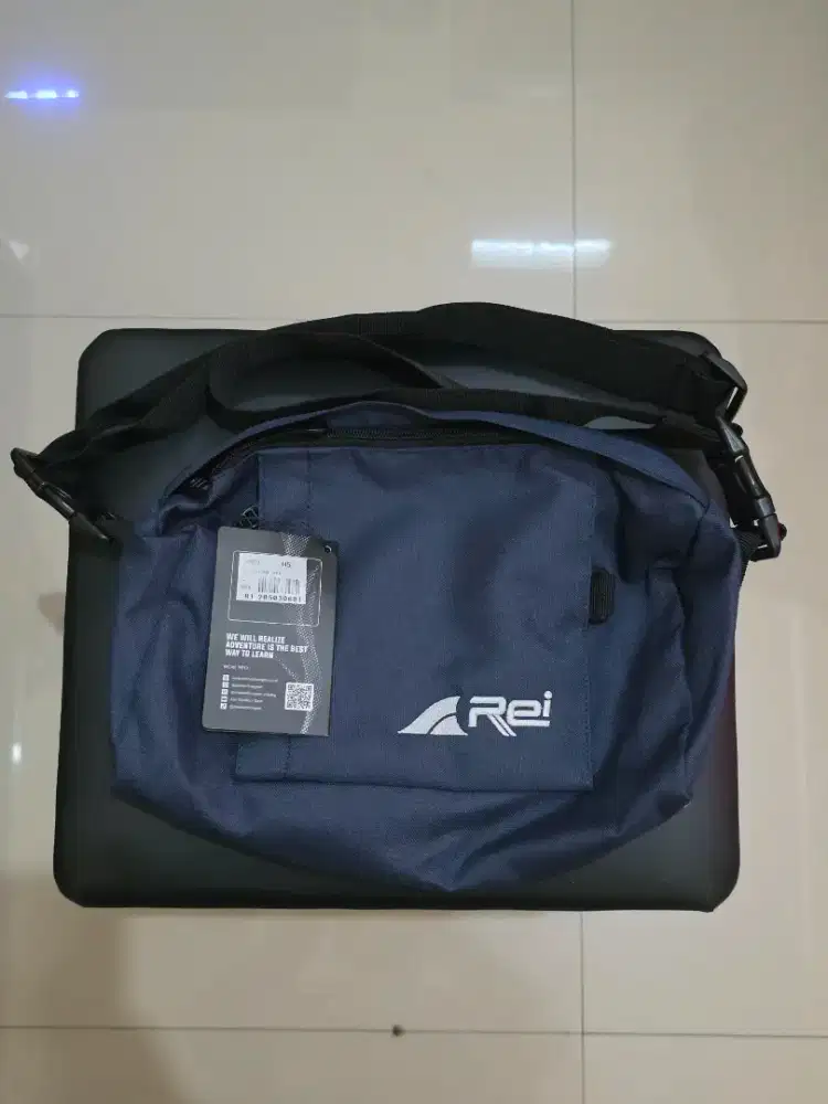 Tas Slempang Rei Fastune Baru Original
