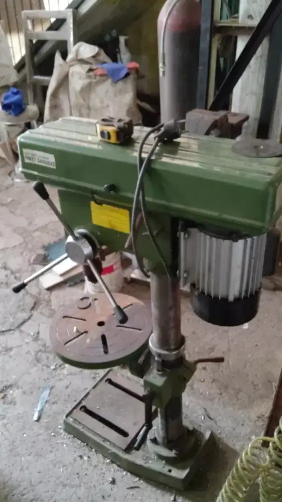 mesin bubut.on semua