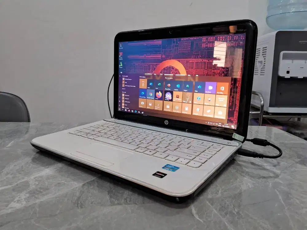 HP Core i5 8GB Dual VGA Render Batre BARU Laptop Gaming Desain Garansi