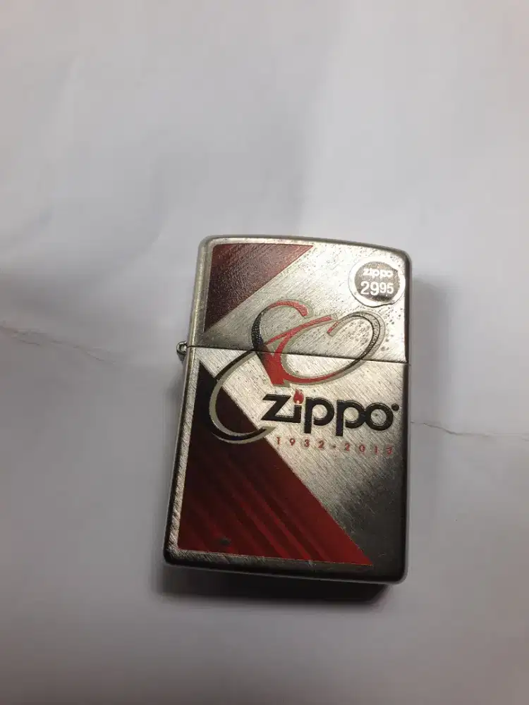 Korek zippo 80 tahun like new segel