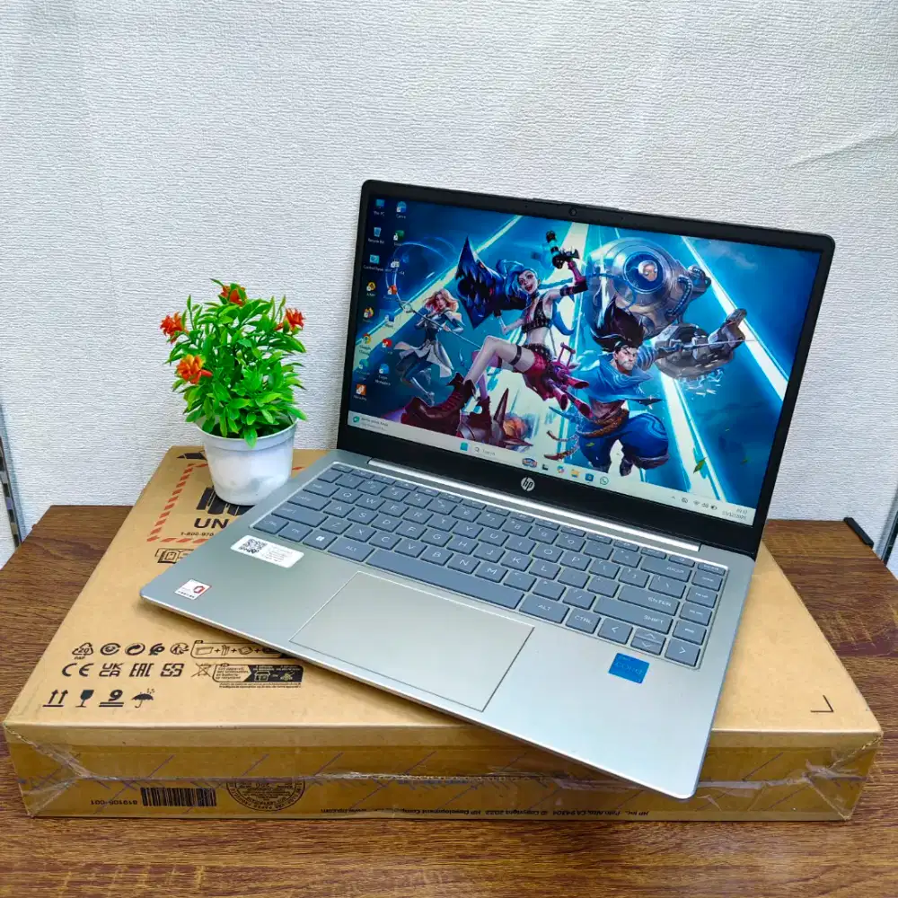 Laptop Hp14 Ep0088TU Core i3-N305 (8CPUS) Ram 8GB SSD 512GB 14inc