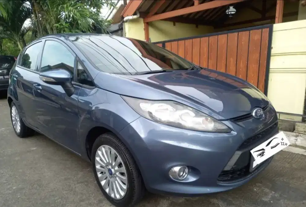 Fiesta Trend 1.4 2012 a/t siap gaass