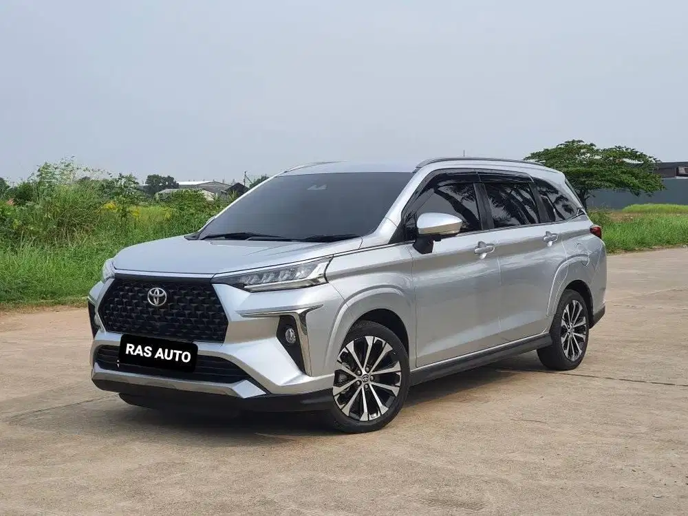 Toyota Veloz 1.5 Q TSS CVT 2022 Silver