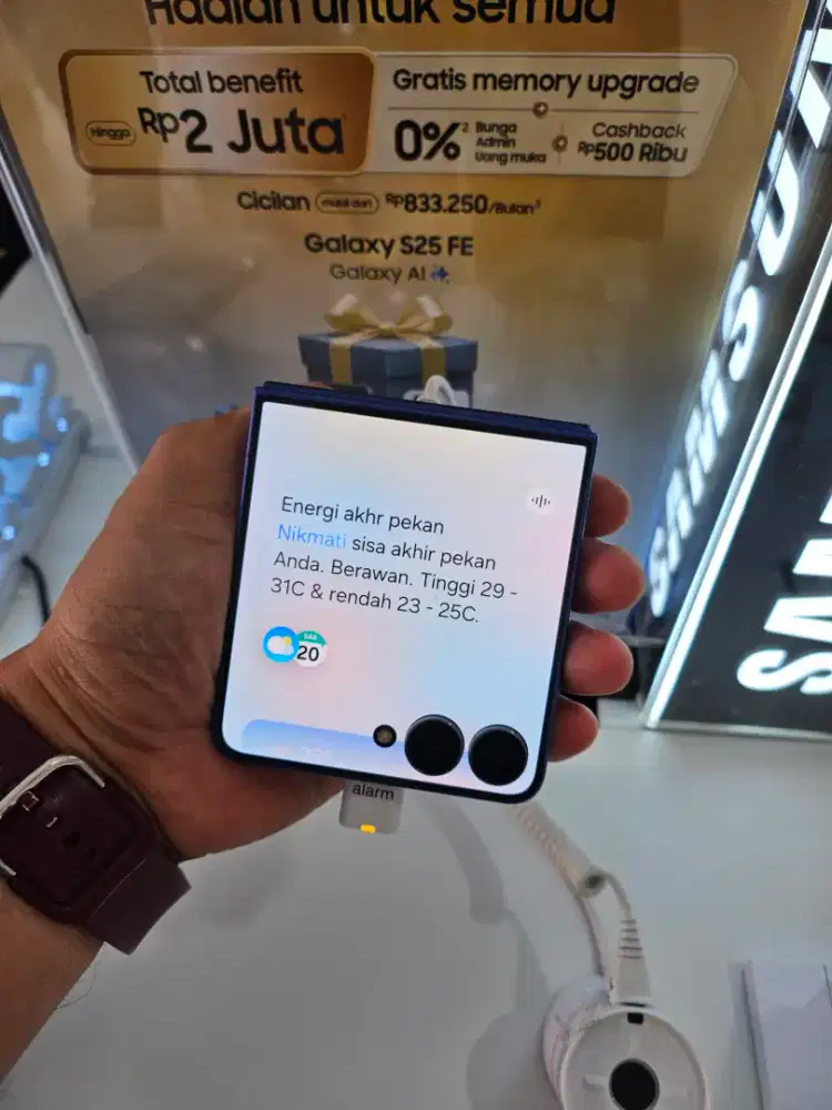 SAMSUNG GALAXYNYA PROMO AKHIR TAHUN BENFIT HINGGA 5JUTAAN