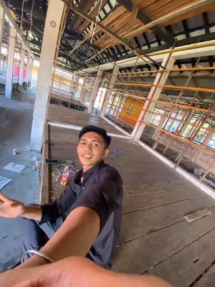 Cari kerja yang serius aja