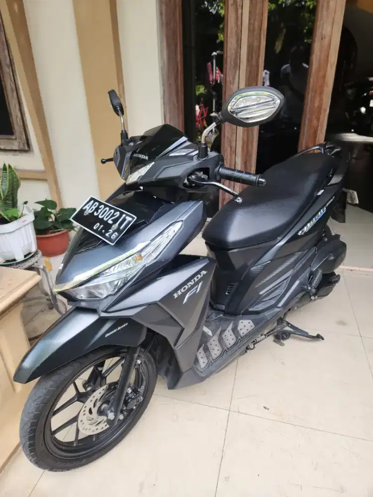 Vario 150 led istimewa 2016 low km 14rb an asli gbm