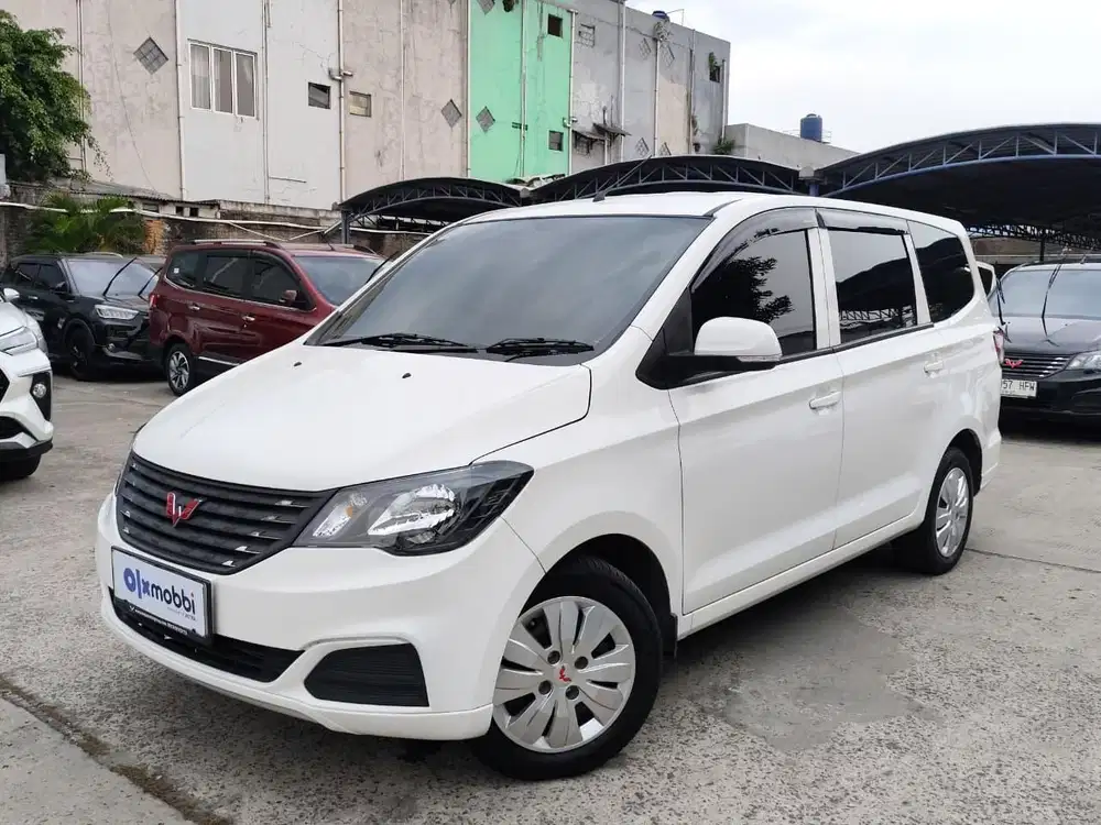 Pajak Panjang - Wuling Confero 1.5 Double Blower Bensin-MT 2024