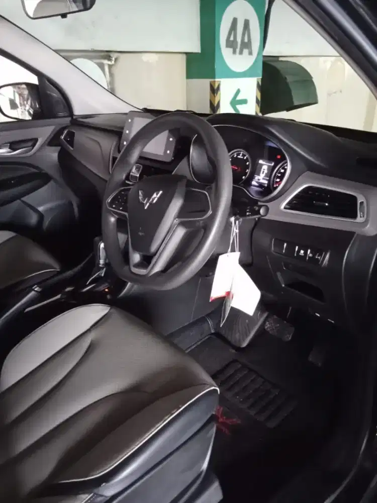 Wuling Cortez 1,5S Tlux A/T 2021 #matic #hitam