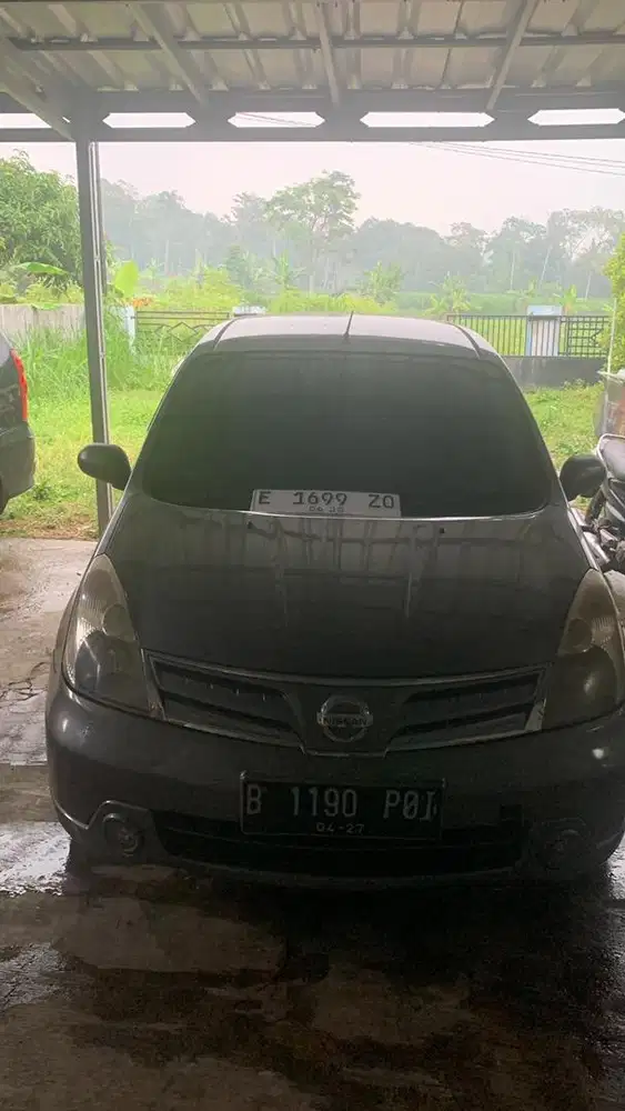 Grand Livina 1.5 SV A/T