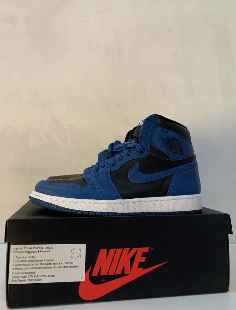 Nike Air Jordan 1 High OG Dark Marina Blue
