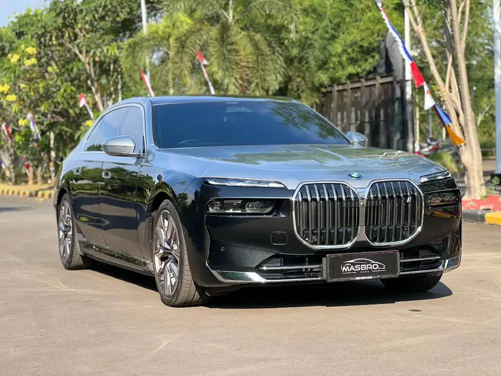 BMW i7 xDrive60 2023