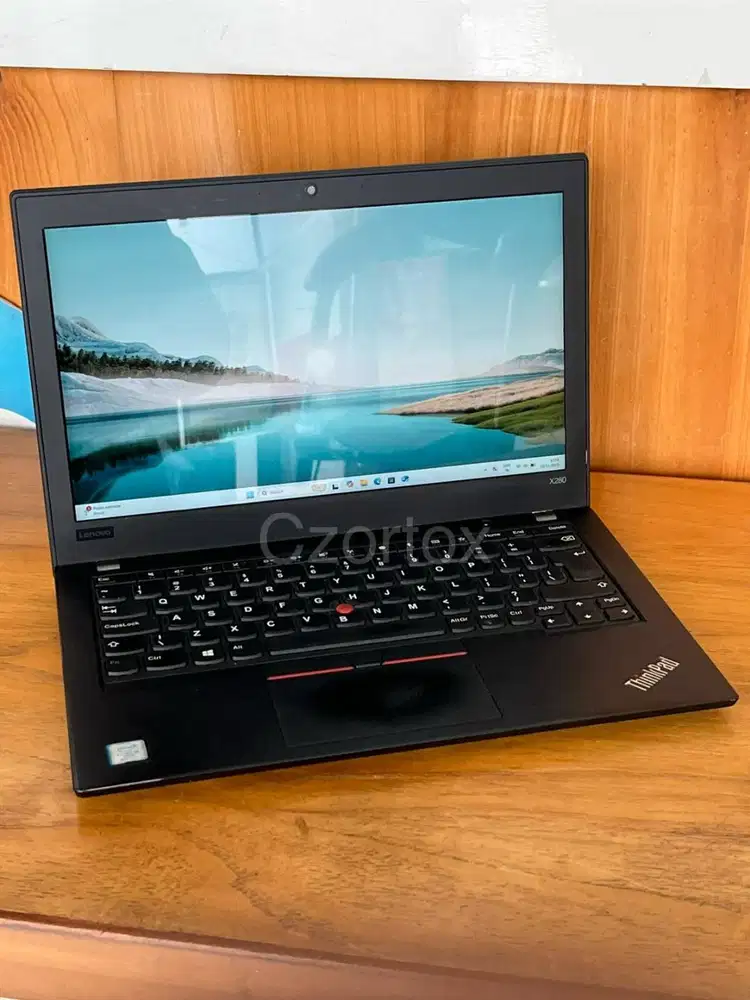 Lenovo ThinkPad X280 Core i5-8350U Ram 8GB SSD 128GB