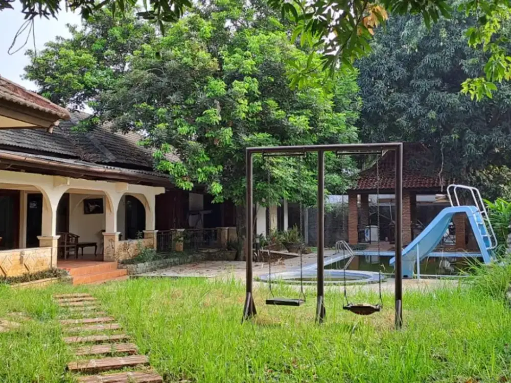 Rumah Pejaten Barat IV Jakarta Selatan