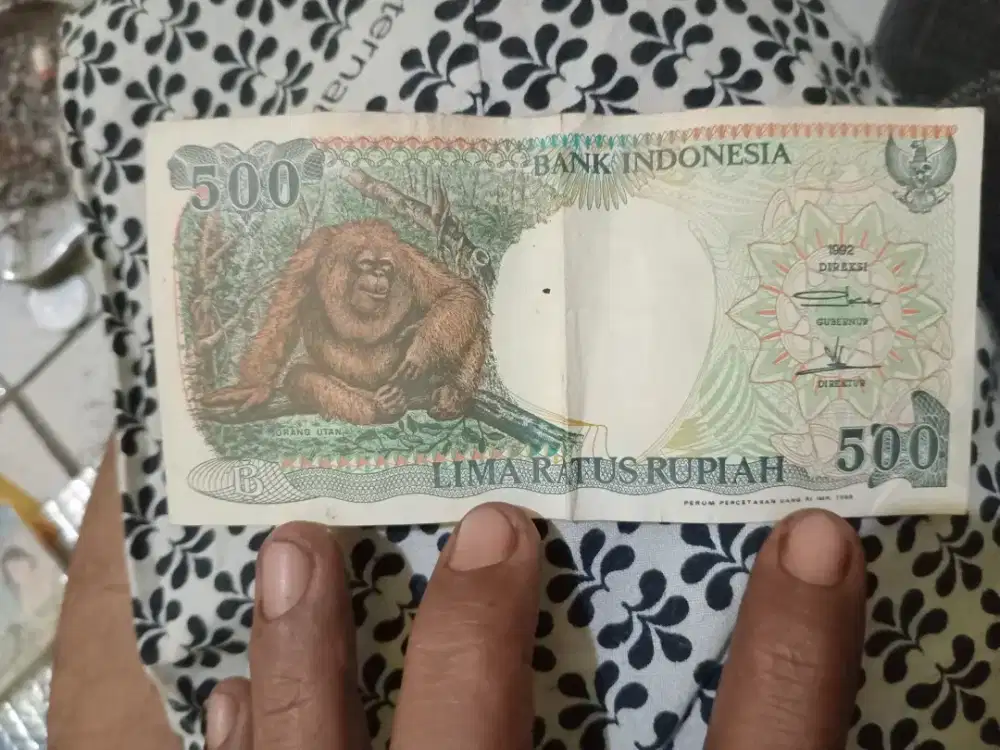 DIJUAL UANG KERTAS 500 thn 1992