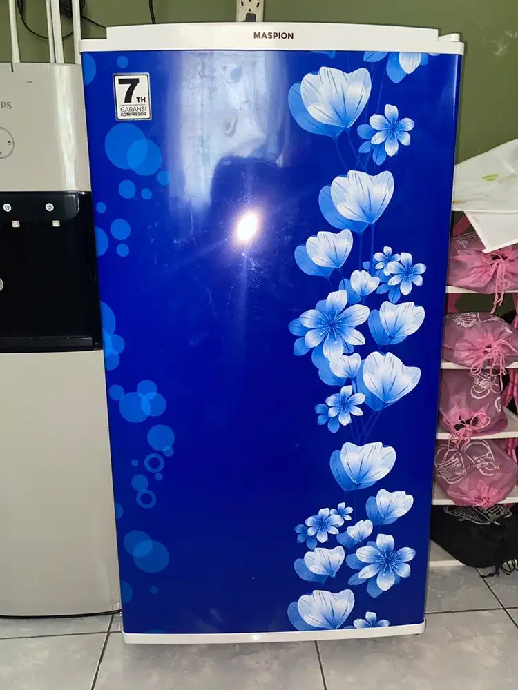 Kulkas maspion bekas