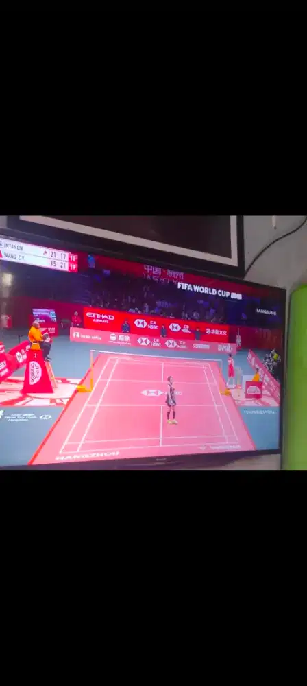 Tv digital Sharp 42in normal nyala