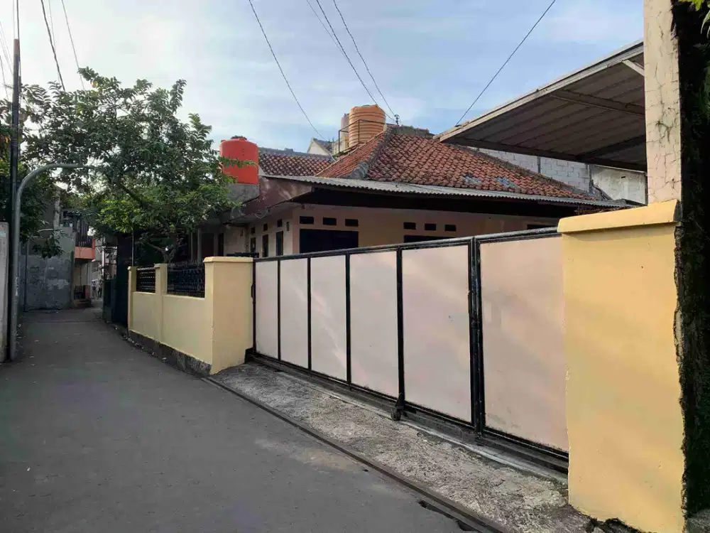 RUMAH LUAS SIAP HUNI DI KIARA CONDONG BANDUNG