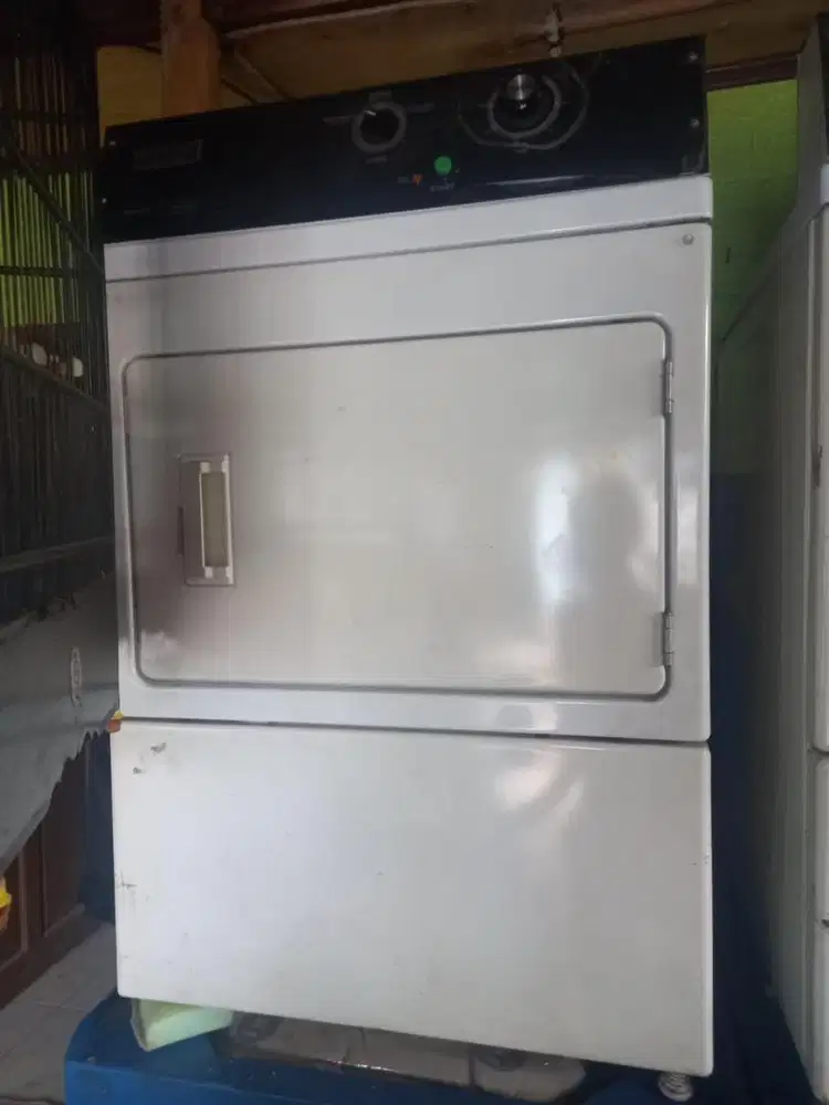 Mesin laundry dan pengering