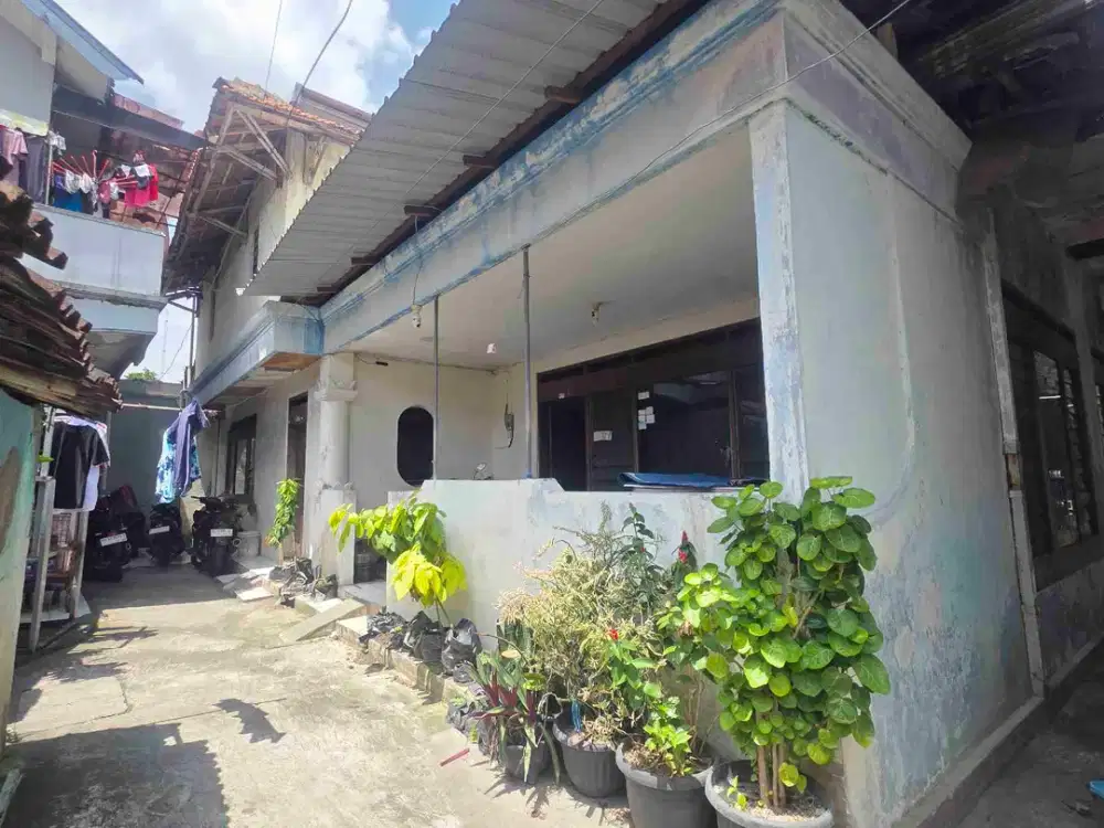 rumah lama hitung tanah tengah kota solo di kemlayan solo