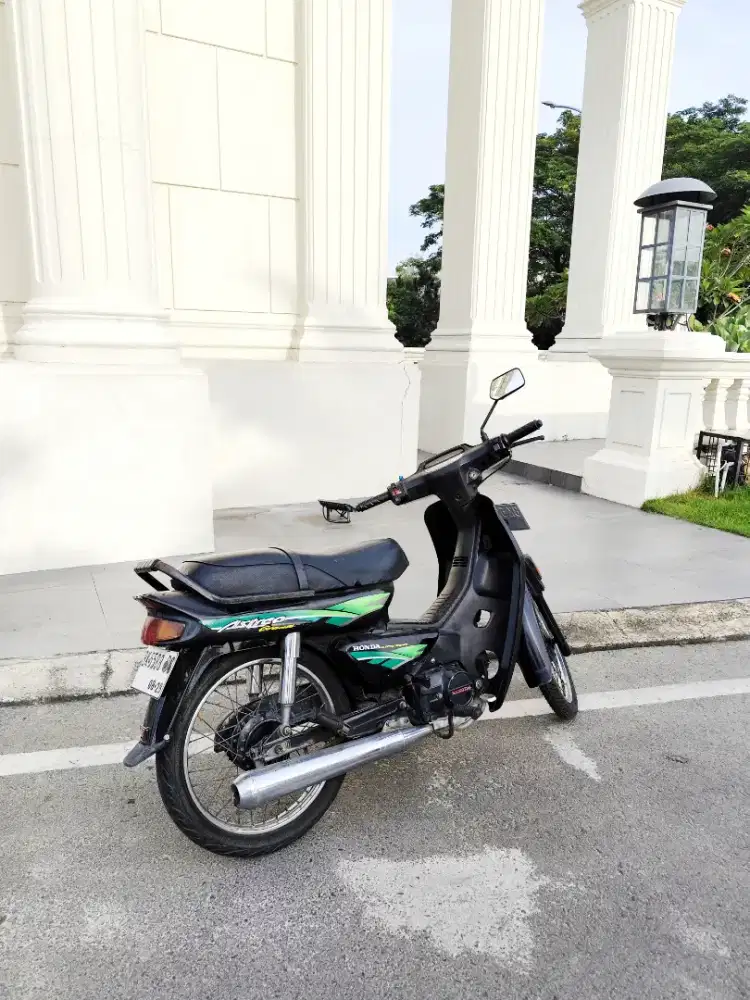 Honda Grand Astrea Black Impresa