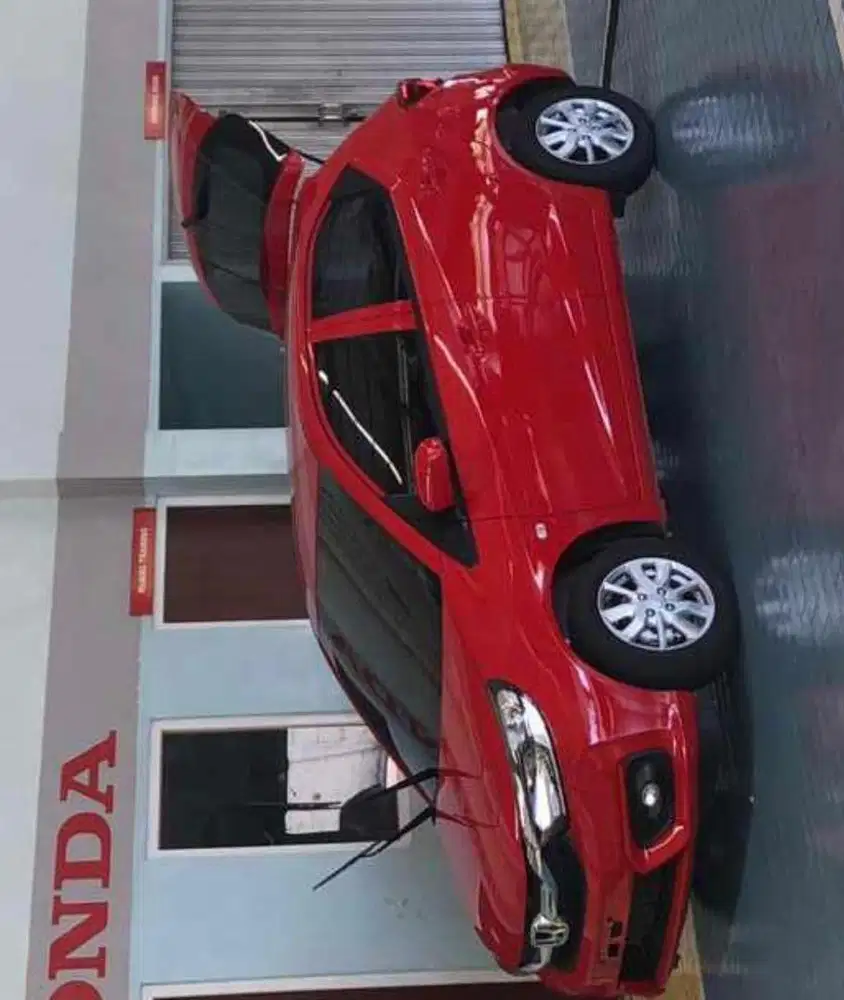 MOBIL HONDA BRIO E SATYA 1.2