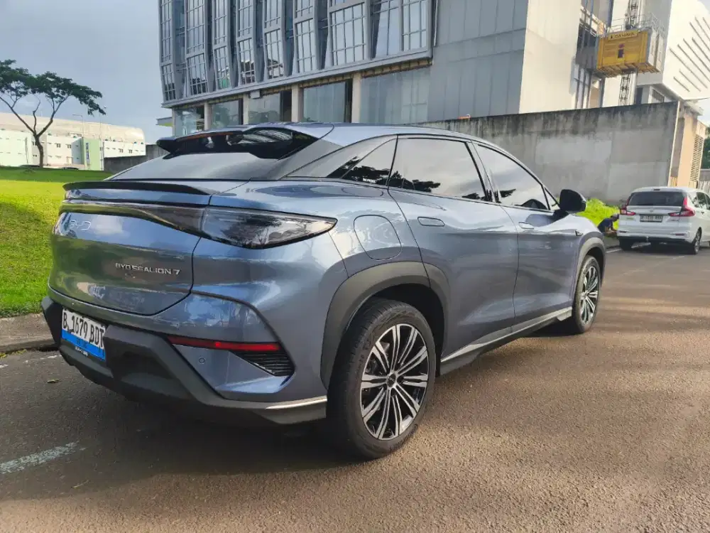 CASH KM 5 rb BYD Sealion Premium 2025 seperti baru!