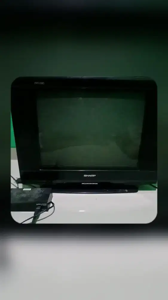 Tv sharp slim 21 inch+ stb merk Apple