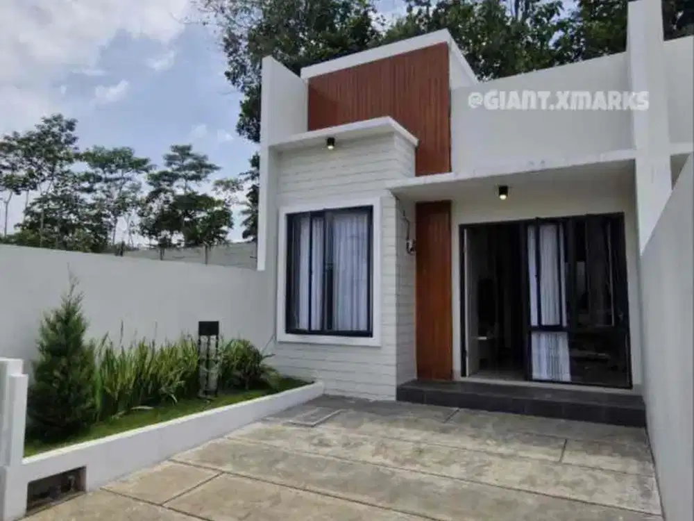 Rumah Modern Baru dekat Exit Tol Malang 400Jt an