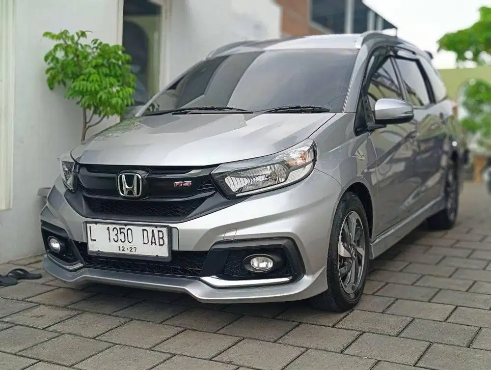 mobilio rs 2018 km60rb(pajak baru)