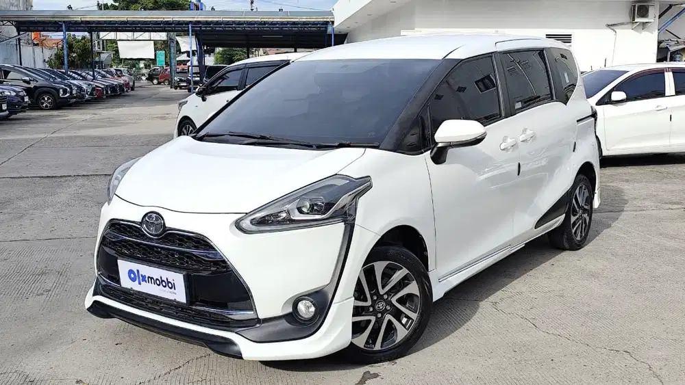 Pajak Panjang - Toyota Sienta 1.5 Q Bensin-AT 2017