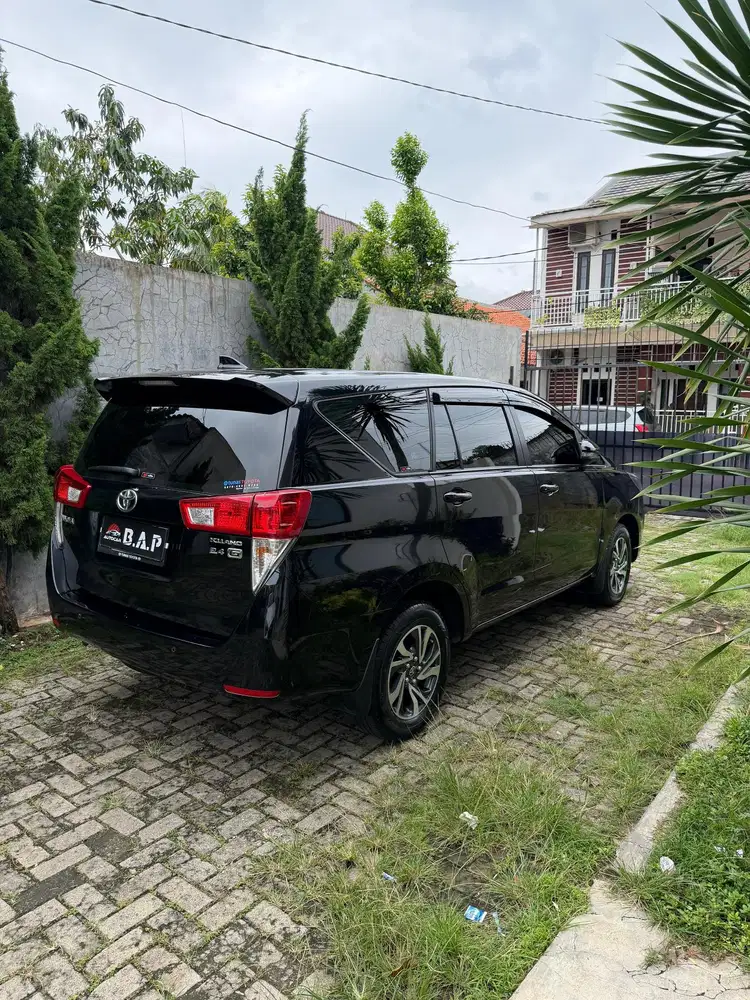 Toyota Kijang Innova reborn G diesel 2024